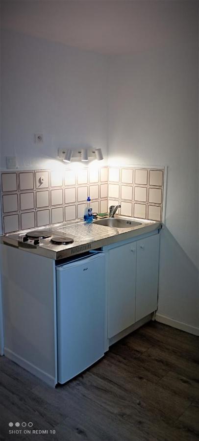 Studio Double 12 Avec Wifi Apartment